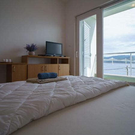 Apartment “Bel Ponte” Komarna Eksteriør billede